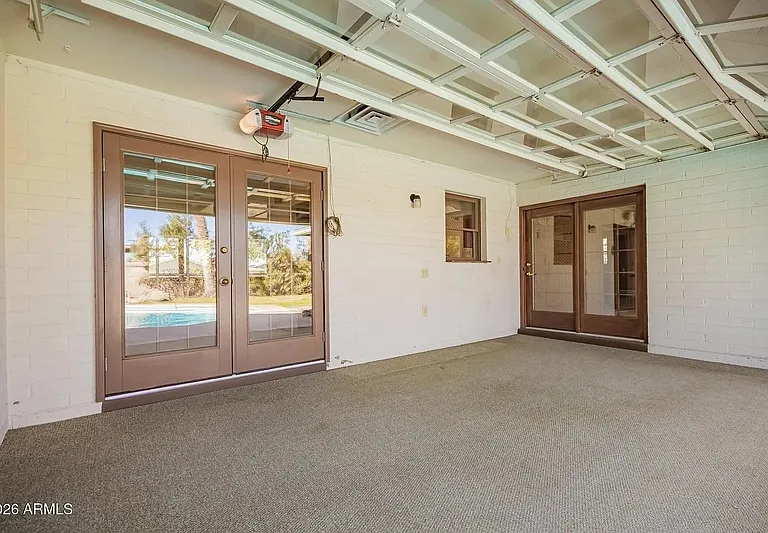 650 E Malibu Dr — Photo 7