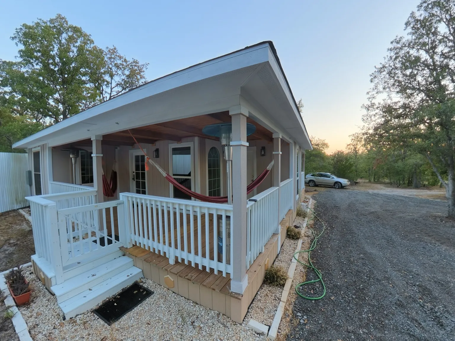 2 bed, 1100 sqft, $1,800 — Photo 3