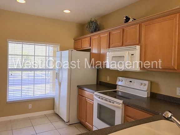 5th image of 8511 Trail Wind Dr