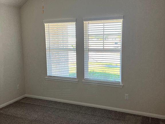 5th image of 1243 Vine House Dr