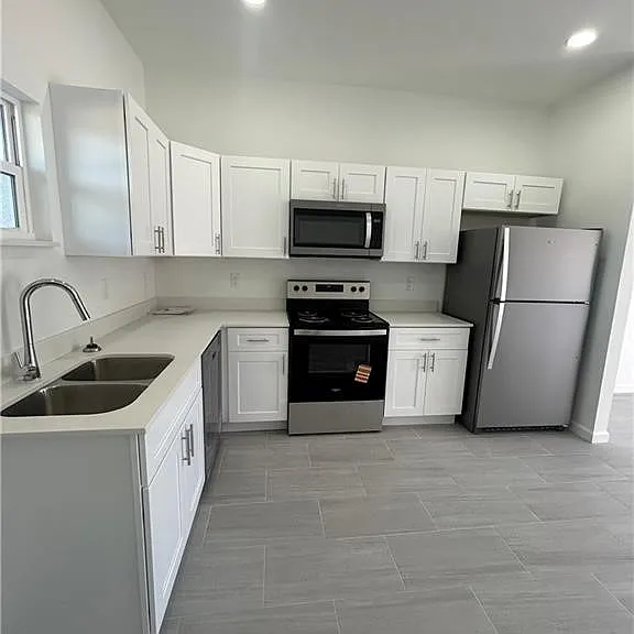 3102 Gavin Ave — Photo 6