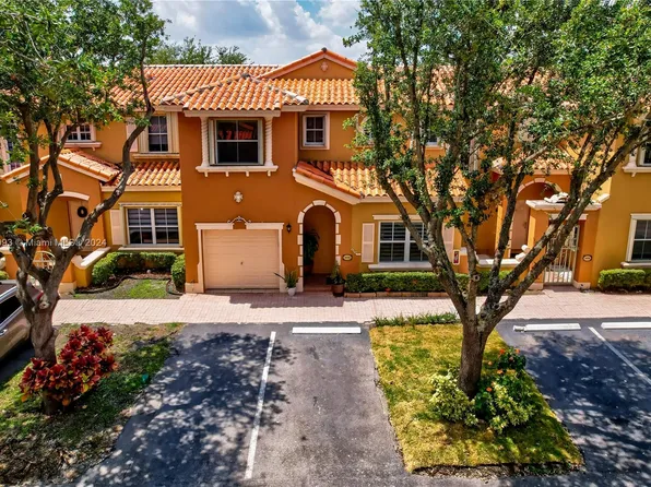 8544 NW 140th Ter APT 1005, Miami Lakes, FL 33016