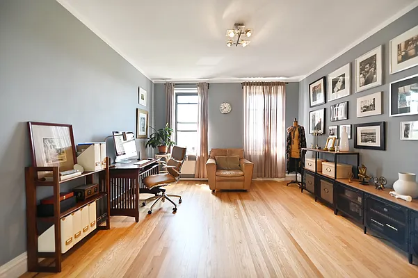 Sold by Amerihomes Realty of NY | media 25