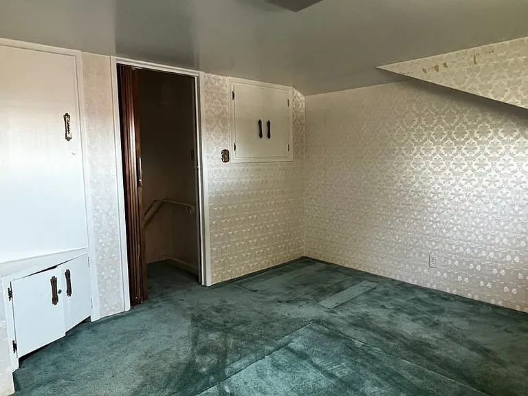 808 Helvetia Ave — Photo 8