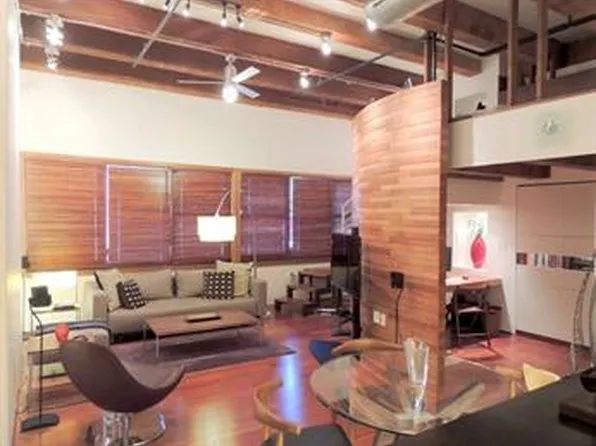 33 Sleeper St APT 102, Boston, MA 02210