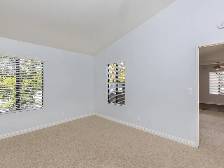 Park Centre Apartment Homes — Photo 31