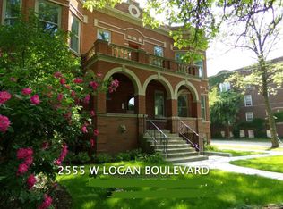 2555 W Logan Blvd, Chicago, IL 60647