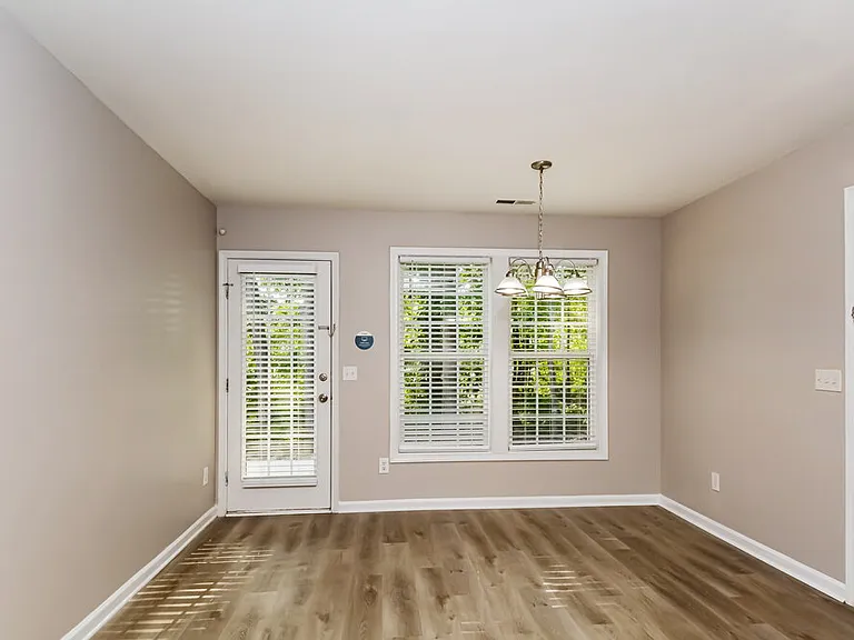 3709 Blue Blossom Dr — Photo 6