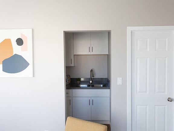 5th image of 339 N Benton Way #104