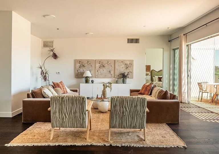 855 N Croft Ave #Penthouse 4 — Photo 4