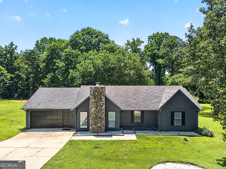 11525 Matthews Trl — Photo 1