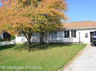 2093 Jasper Dairy Rd, Saint Joseph, MI 49085