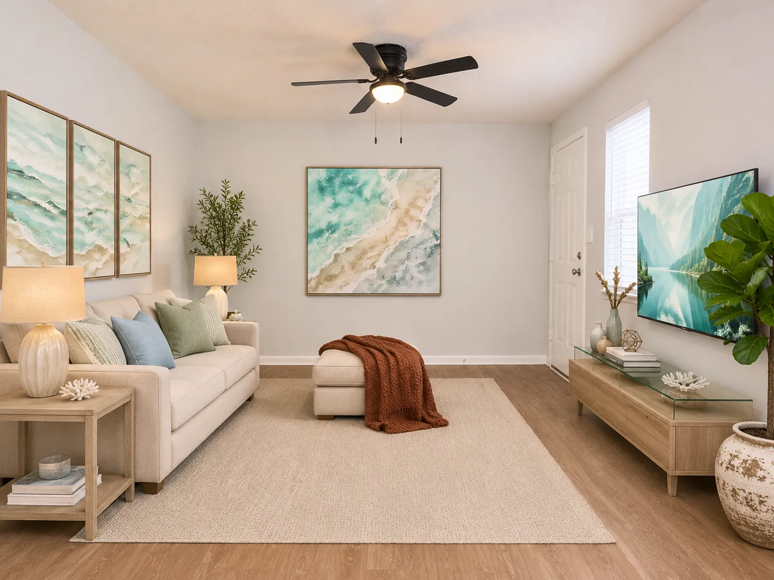 2 bed, 752 sqft, $949 — Photo 2