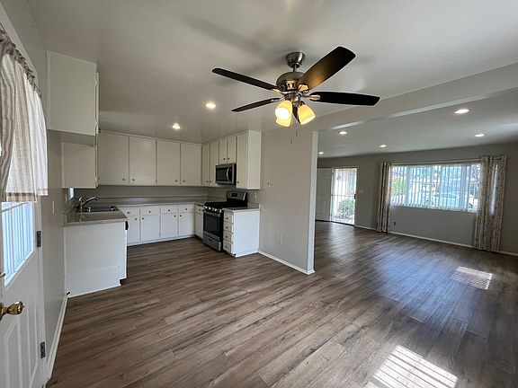 5th image of 2609 Florida St #1