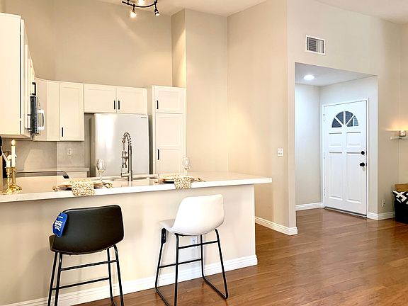 Counter height breakfast bar