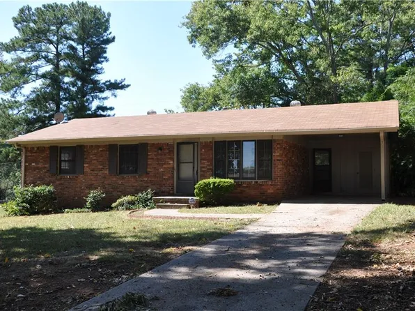 1111 Shieldcrest Way, Forest Park, GA 30297