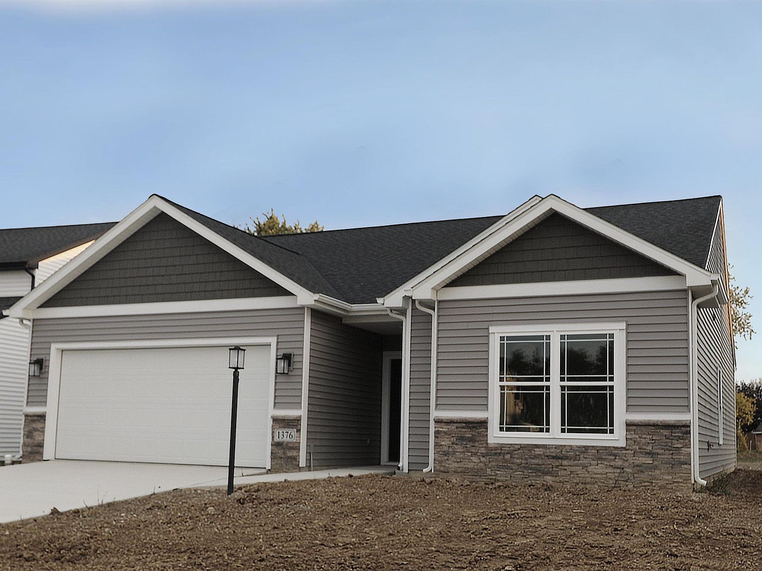 1376 Verdigris Pass, Fort Wayne, IN 46845 Zillow