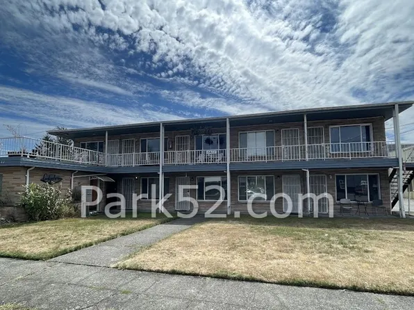 3402 S 54th St #3, Tacoma, WA 98409