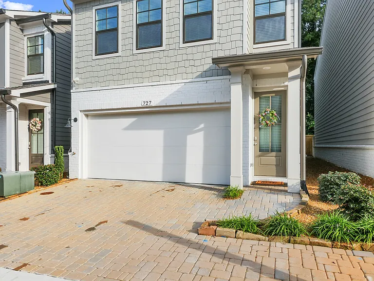 727 Stickley Oak Way — Photo 4