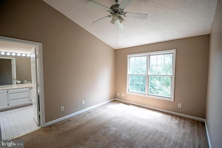 20978 Tobacco Sq — Photo 25