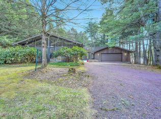 300 Beaupland Rd, Bear Creek, PA