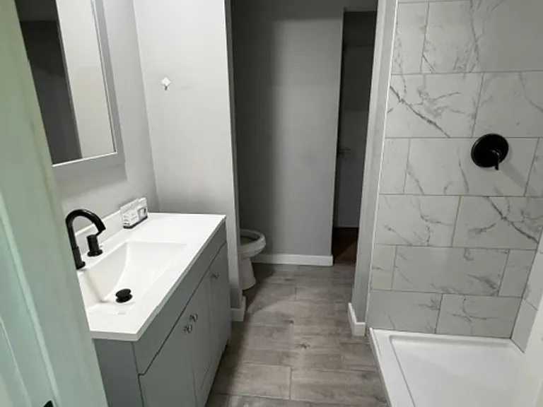 201 Old Harrison Cir SW — Photo 10