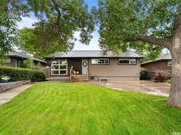 607 E 18th AVENUE, Regina, SK S4N 1E6