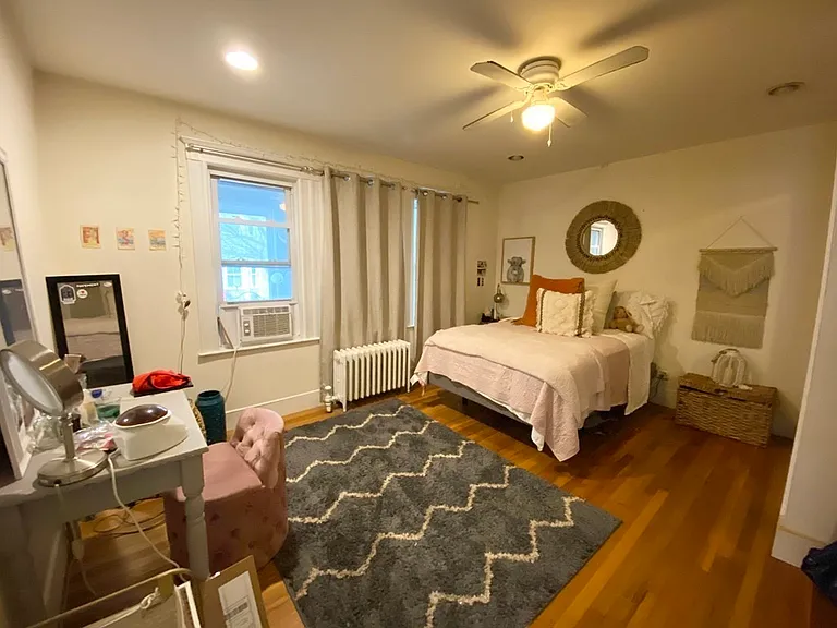 11 Romsey St #3 — Photo 8
