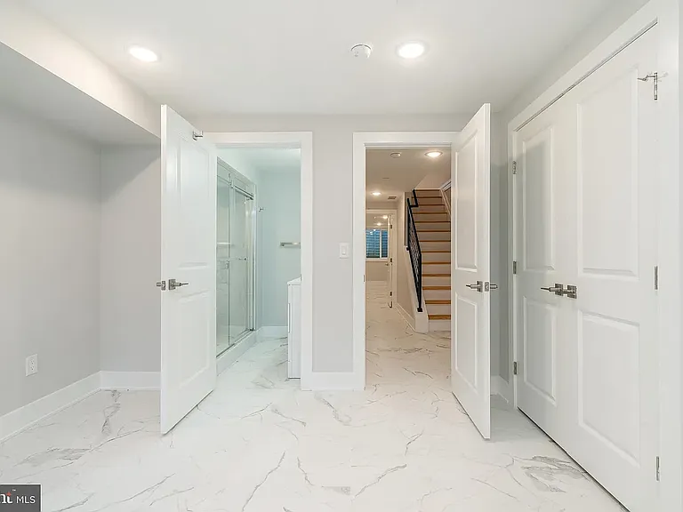 1720 S 22nd St #1 — Photo 28