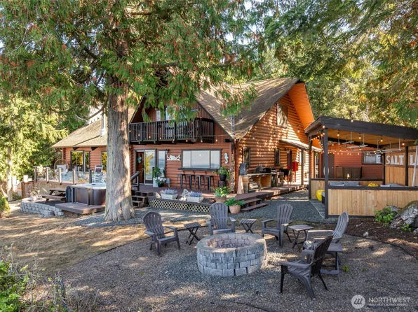 412 Buck Loop Road, Sequim, WA 98382