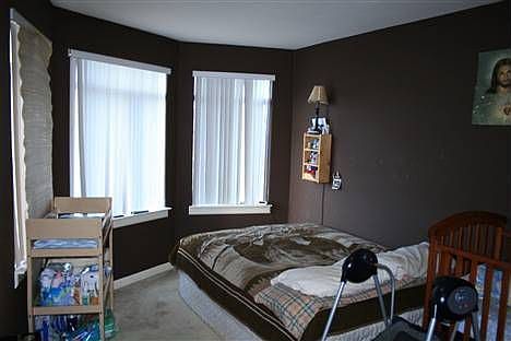5th image of 5301 Mission St APT 1