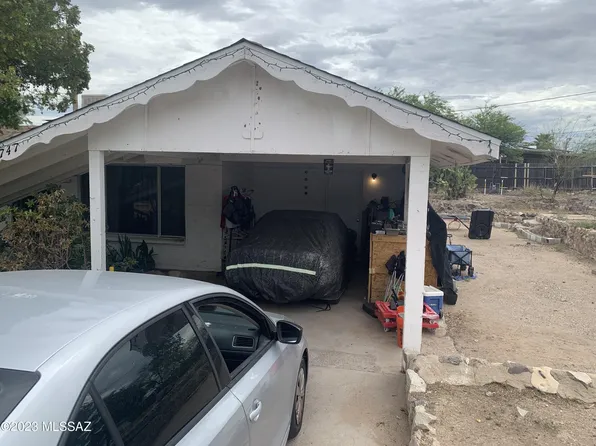 2747 S Enchanted Hills Dr, Tucson, AZ 85713