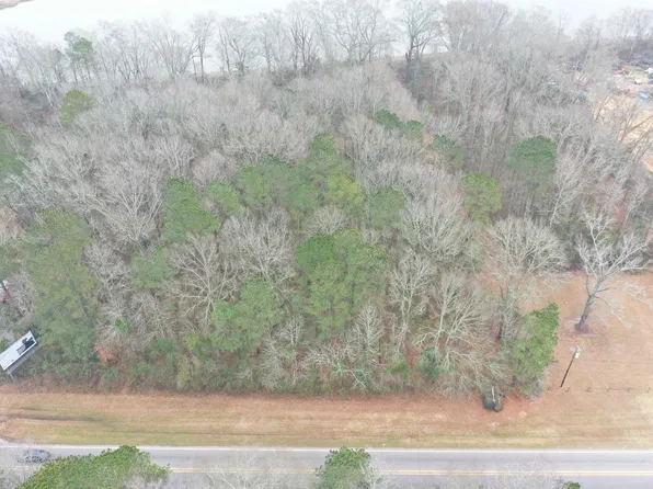 2576 Highway 15, Laurel, MS 39443