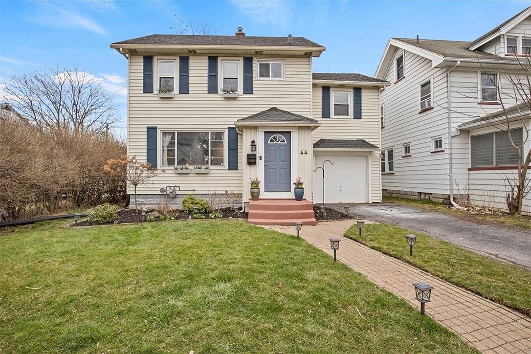 44 Westview Ter, Rochester, NY 14620 | Zillow