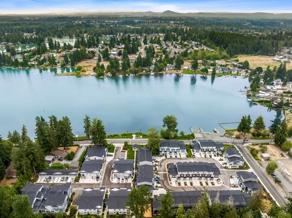The Landing at Lake Tapps, 7001 W Tapps Hwy E, Bonney Lake, WA 98391