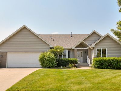 2617 E Leach Ave, Des Moines, IA, 50320
