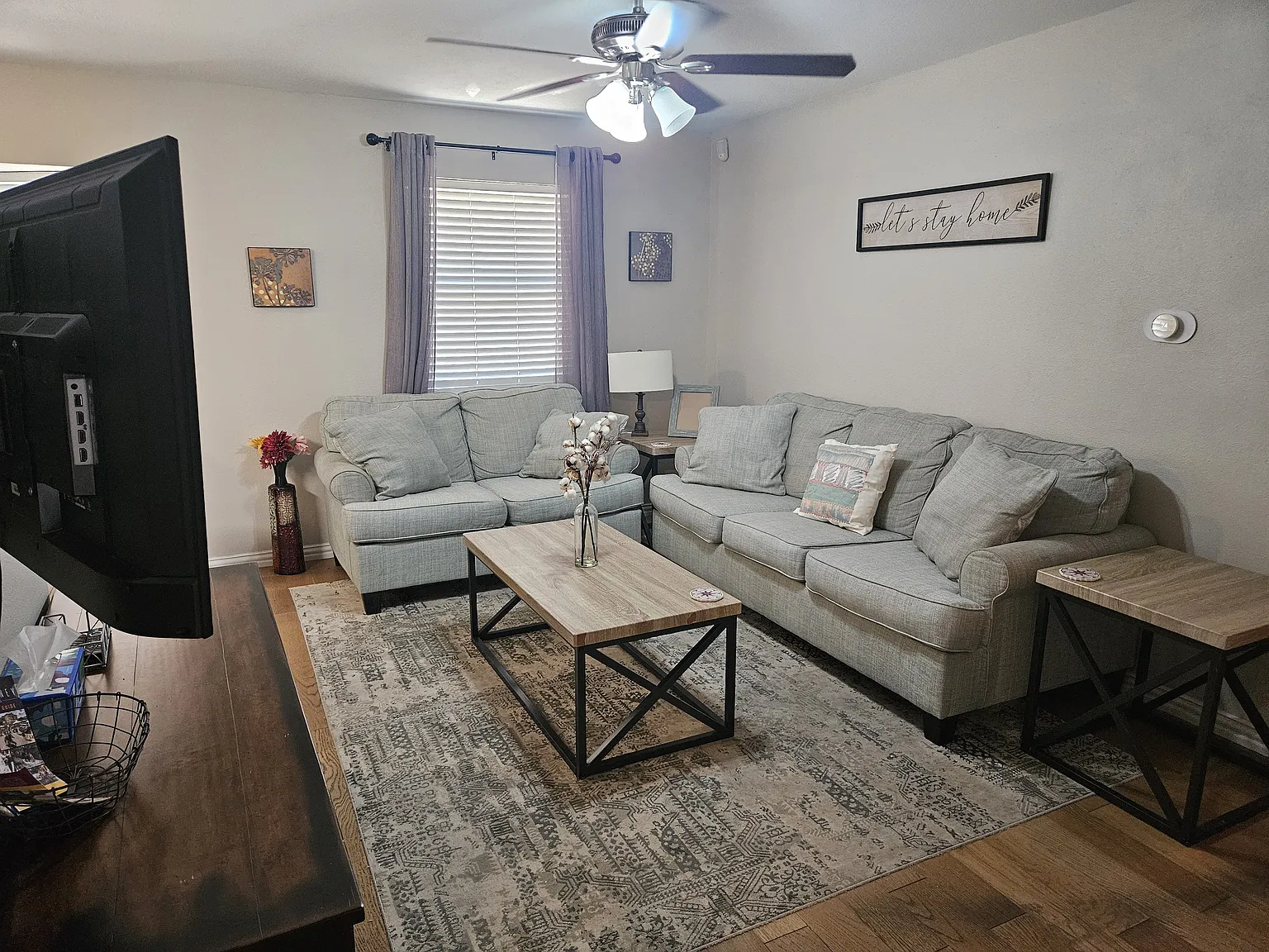 HomeAway Texas Rose 4 bed 1.5 bath — Photo 1