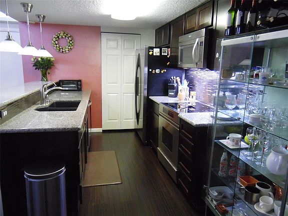 5th image of 7510 Hornwood Dr APT 1404