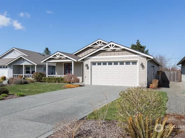 140 W Lobelia Drive, Sequim, WA 98382