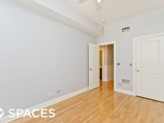 4th image of 4518 N Magnolia Ave #1F