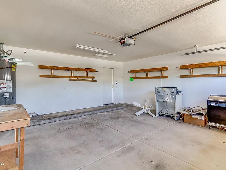519 W Bluefield Ave — Photo 18