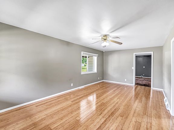2nd image of 409 Spaulding St
