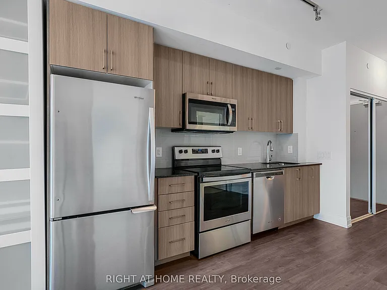 591 Sheppard Ave E #633 — Photo 6
