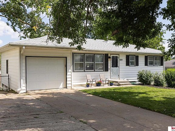 3rd image of 6710 Hartman Ave