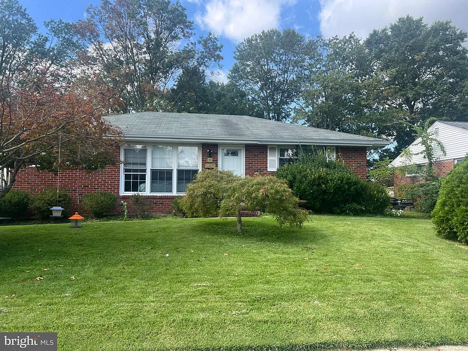 120 Ridgewood Ave