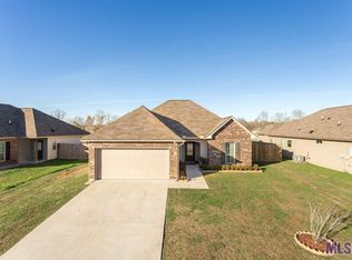 4728 Aubrey Ann Dr, Addis, LA 70710
