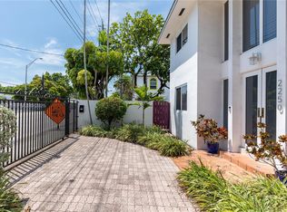 New Shenandoah, Miami, FL 33145
