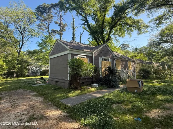 522 Woodbury Rd, Jackson, MS 39206