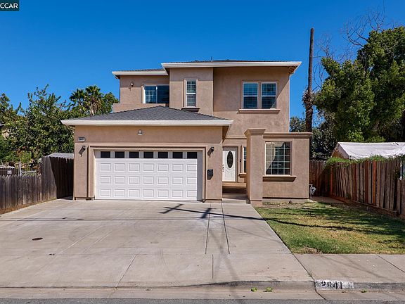 2nd image of 2841 Sunset Ln