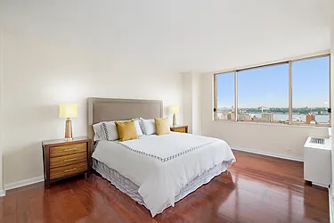 Rented by Oxford Property Group